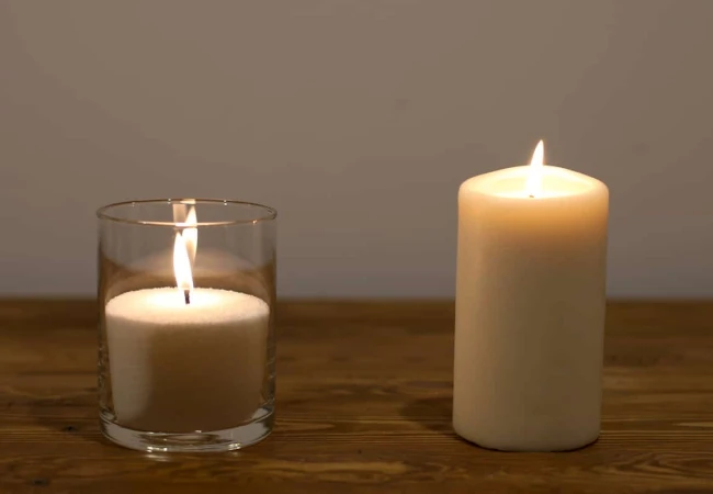 Świece sypane a świece klasyczne – które są lepsze?